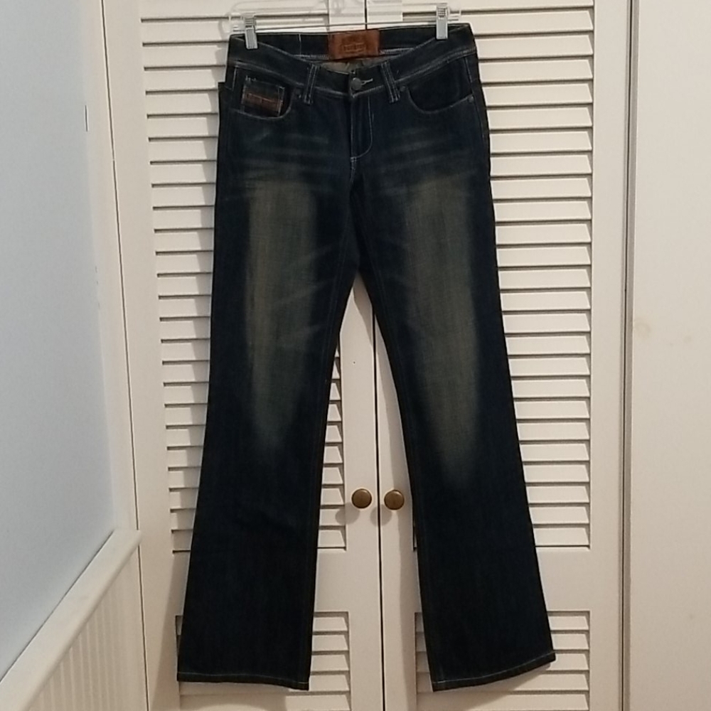 {Dungeon Captivating Jeans}